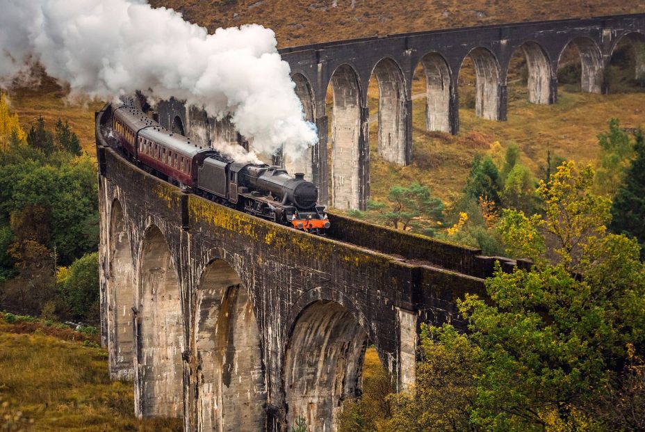 Los 5 viajes en tren por el mundo donde los pasajeros pasan más tiempo mirando por la ventana