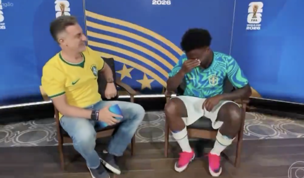 Vinícius rompe a llorar en una entrevista al recordar a su abuela: "Ha marcado mi vida"