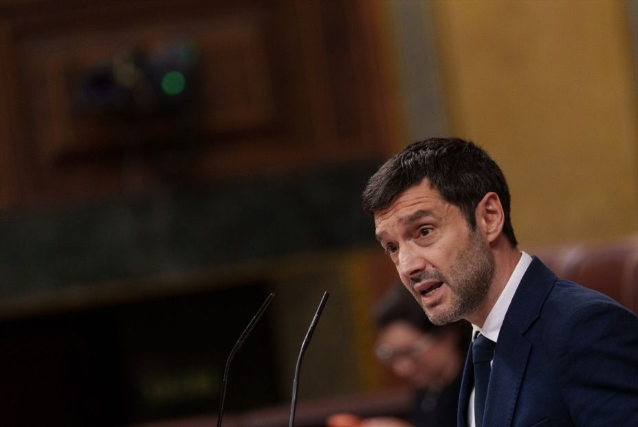 Bustinduy pide a las comunidades que no reduzcan su aportación a la Dependencia