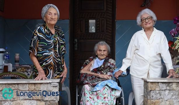 Tres hermanas brasileñas suman 316 años y la ciencia estudia su récord de longevidad (YouTube: LongeviQuest)