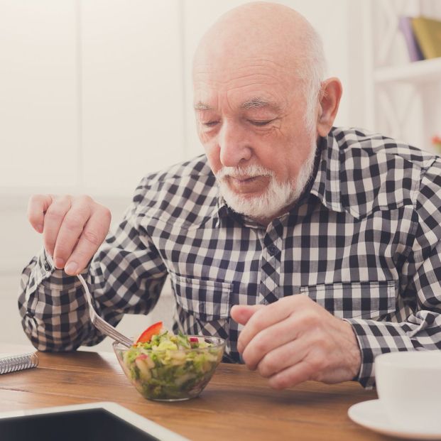 Así es la dieta de la longevidad: alarga la vida saludable y reduce la grasa y la fragilidad
