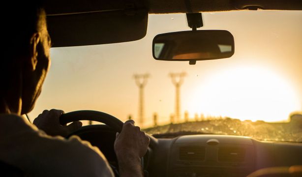 Conducir con más de 35ºC dentro del coche dispara el riesgo de sufrir un accidente