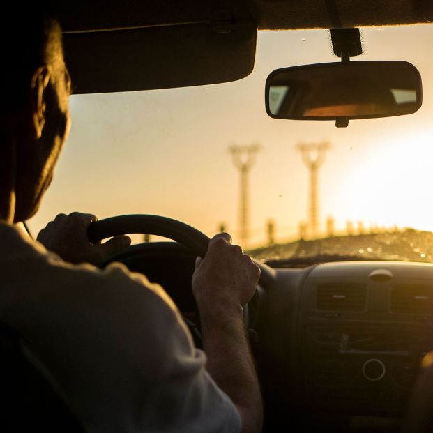 Conducir con más de 35ºC dentro del coche dispara el riesgo de sufrir un accidente Conducir con más de 35ºC dentro del coche dispara el riesgo de sufrir un accidente