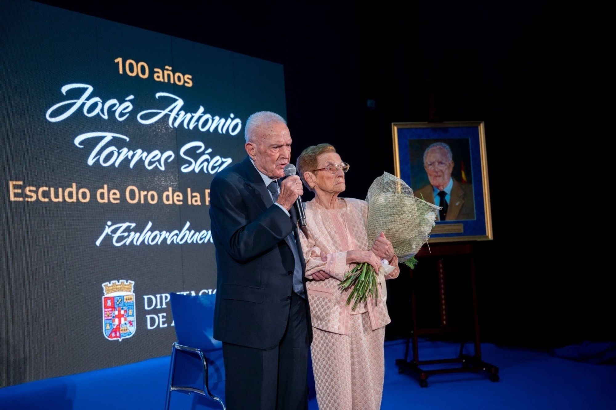 Muere José Antonio Torres, el alcalde más longevo de España, a los 100 años Muere José Antonio Torres, el alcalde más longevo de España, a los 100 años