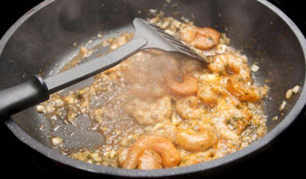 Receta de gambas al ajillo como las de la histórica taberna madrileña 'La Casa del Abuelo'