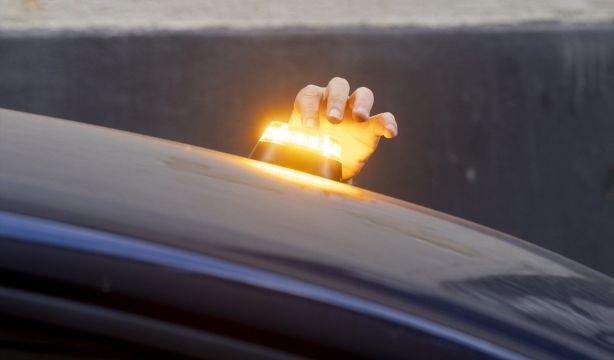 Los errores que los conductores cometen con la baliza V16