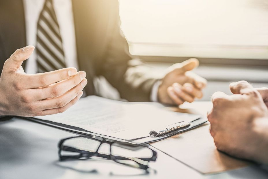 Estar "autorizado" en una cuenta bancaria: qué operaciones puedes llevar a cabo / Fuente: BigStock