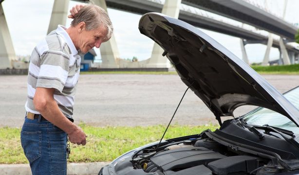 El calor dispara el riesgo de averías: cómo proteger tu coche