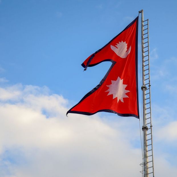 Bandera de Nepal (BigStock)