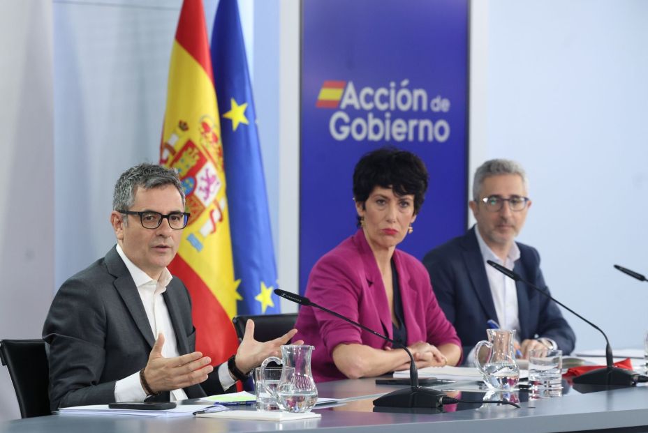 La Seguridad Social seguirá en déficit los 3 próximos años, según la senda fiscal del Gobierno