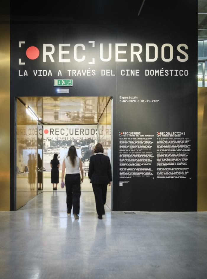 La cámara, ayer y hoy: CaixaForum Sevilla reivindica un siglo de cine doméstico La cámara, ayer y hoy: CaixaForum Sevilla reivindica un siglo de cine doméstico