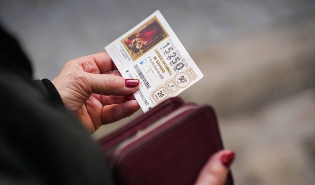 ¿Hay que comunicar al SEPE un premio de lotería? Los casos en los que podrías perder el subsidio