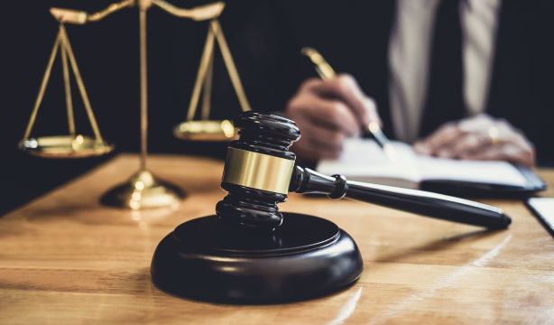 El Supremo aclara cómo afecta donar una vivienda en vida al reparto de la herencia