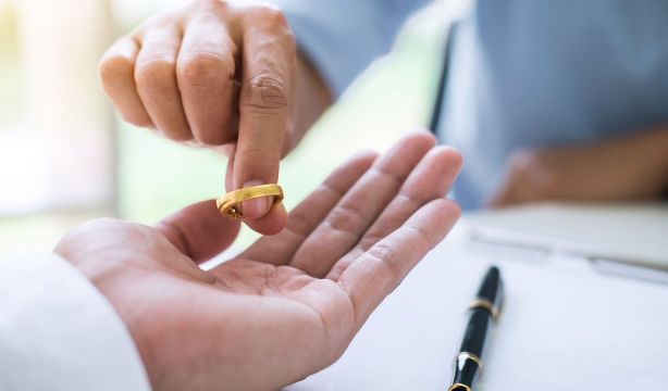 ¿Puede cobrarse la pensión de viudedad tras un divorcio en 2026?