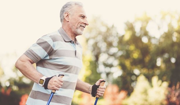 Los mejores ejercicios para mantenerse en forma después de los 65 años