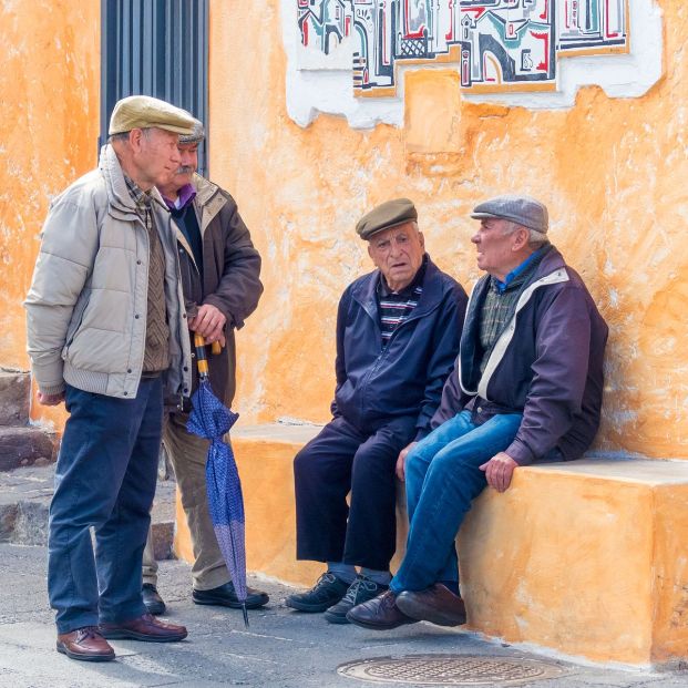 El secreto de la longevidad de Cerdeña: revelan las claves para llegar bien a los 100 años