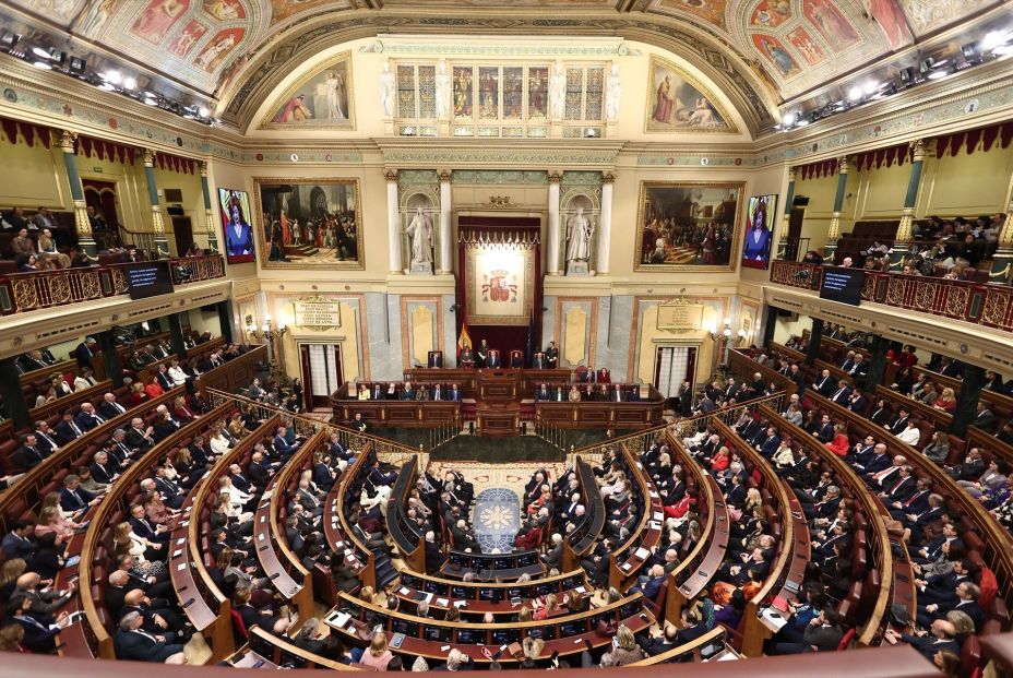 El Congreso vota este jueves un nuevo decreto anticrisis y, por segunda vez, la senda de déficit El Congreso vota este jueves un nuevo decreto anticrisis y, por segunda vez, la senda de déficit