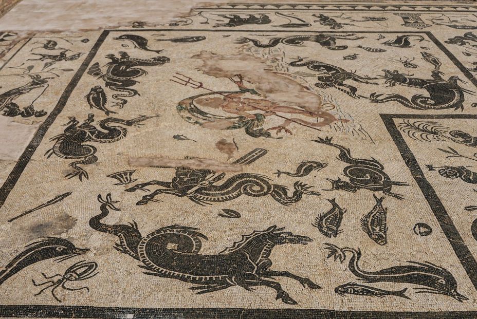 Los mosaicos de la Ínsula de Neptuno de Itálica recuperan su esplendor tras su restauración (Fuente: Europapress) Los mosaicos de la Ínsula de Neptuno de Itálica recuperan su esplendor tras su restauración (Fuente: Europapress)