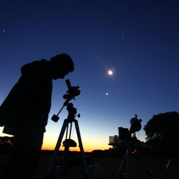 Óscar, cazador de eclipses: "Después de ver 12, me sigo emocionando y llorando. Es algo único"
