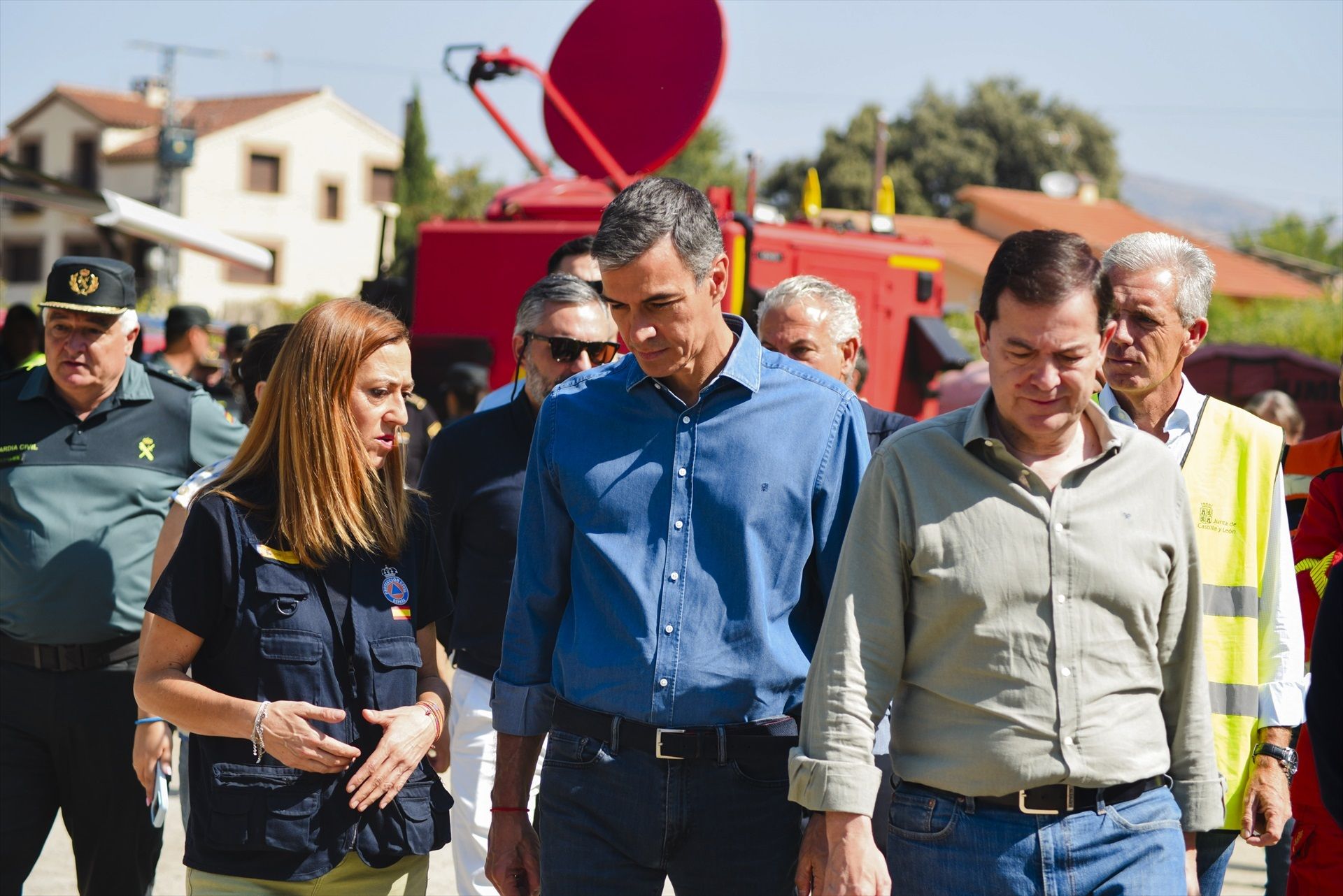 EuropaPress 7688486 presidente gobierno pedro sanchez presidente junta castilla leon alfonso EuropaPress 7688486 presidente gobierno pedro sanchez presidente junta castilla leon alfonso