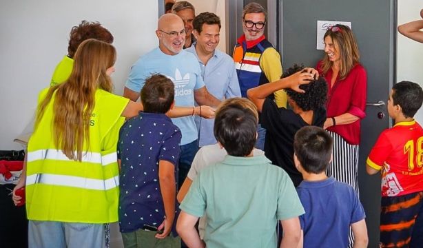 Luis de la Fuente, Mariví o Elvira: voluntarios sénior volcados con los afectados por los incendios