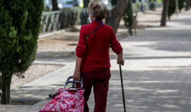 La pensión media de jubilación alcanza los 1.574 € en julio y las nuevas altas cobran 1.666 €