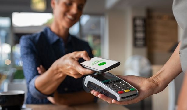 Estafas NFC: qué son y cómo evitar este fraude que se ha disparado un 188% en 2026