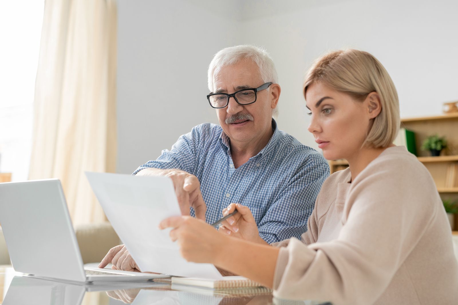 ¿Cómo puede uno darse de alta como autónomo a partir de los 60 años? ¿Cómo puede uno darse de alta como autónomo a partir de los 60 años?