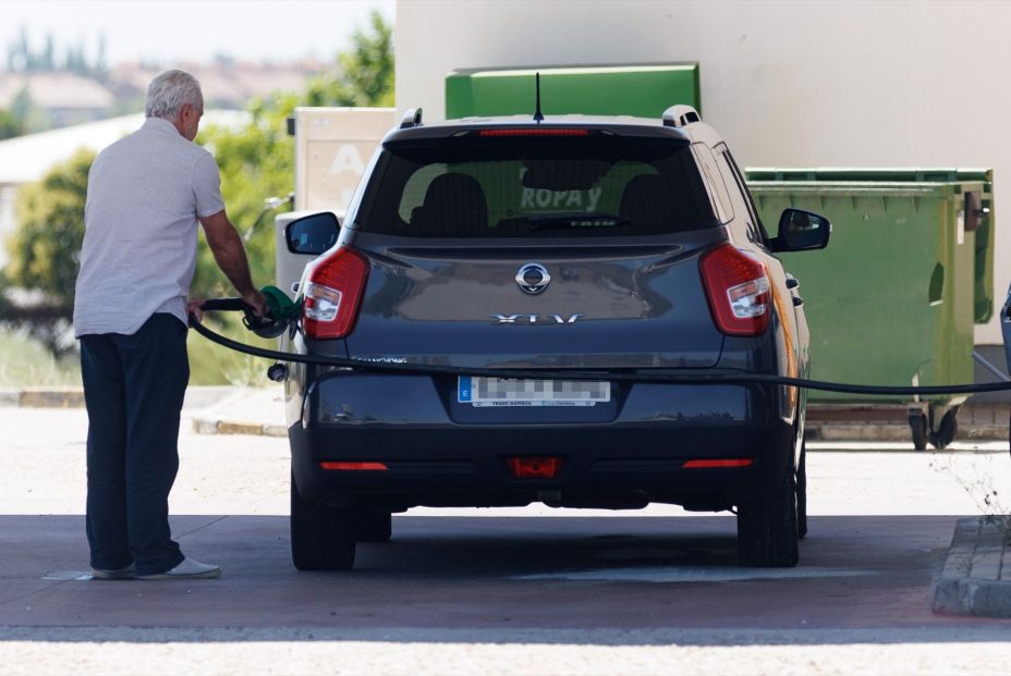 Gasolina y diésel suben unos 6 céntimos por litro desde este 1 de agosto Gasolina y diésel suben unos 6 céntimos por litro desde este 1 de agosto