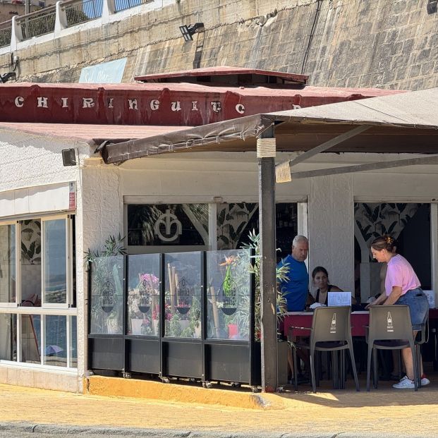 Ceuta trata de volver a la normalidad con miedo a salir y comercios medio vacíos