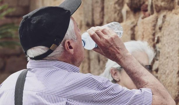 Estiman 1.944 muertes de mayores atribuibles al calor sólo en el mes de julio