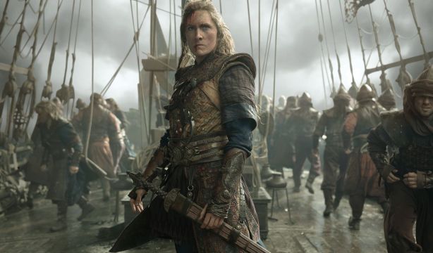Este verano puedes navegar como un Targaryen en este barco que aparece en 'La casa del dragón'