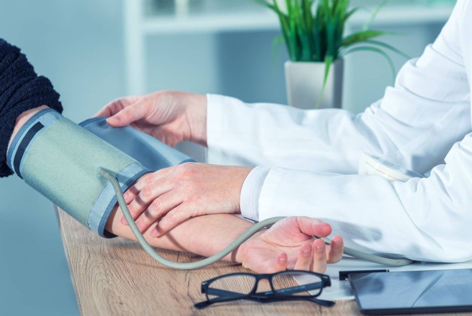 Un estudio vincula la menopausia prematura con un mayor riesgo de hipertensión (Fuente: BigStock) Un estudio vincula la menopausia prematura con un mayor riesgo de hipertensión (Fuente: BigStock)