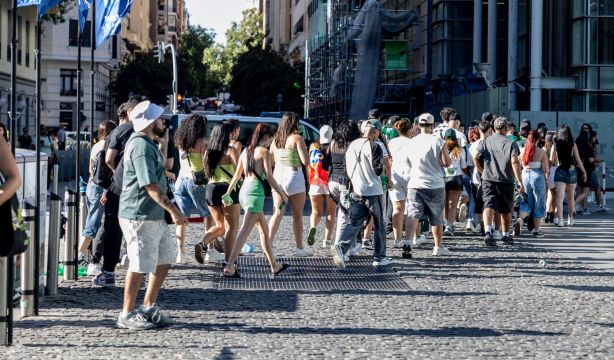 La población en España marca un nuevo récord: 49.801.559 habitantes La población en España marca un nuevo récord: 49.801.559 habitantes