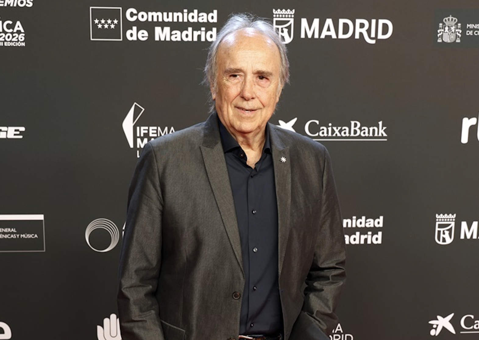 Serrat critica el edadismo de la sociedad: “A los viejos se nos abandona en un rincón”