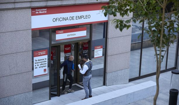 El Gobierno gastará 5 millones en tratar de mejorar la gestión del paro