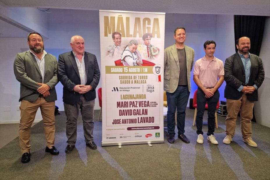 Medina Azahara y Paloma San Basilio, entre los casi 200 espectáculos de La Feria de Málaga Medina Azahara y Paloma San Basilio, entre los casi 200 espectáculos de La Feria de Málaga