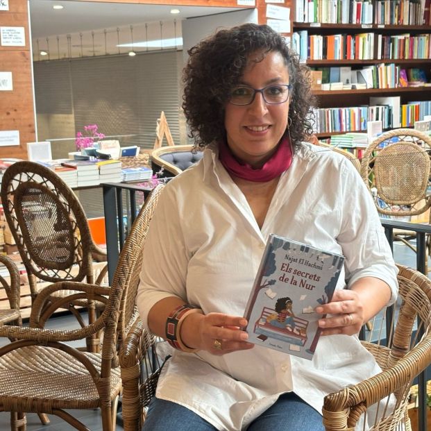 Najat el Hachmi aboga por abordar la inmigración desde "lo personal" frente al alarmismo / Fuente: EuropaPress