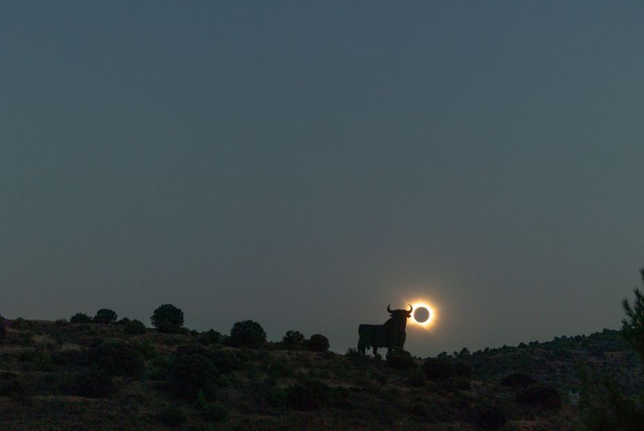 EuropaPress 7711687 toro osborne calatayud eclipse solar total 2026 12 agosto 2026 zaragoza (1)