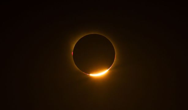 El eclipse solar en fotos: sumió más de la mitad de España en una profunda e histórica oscuridad (Jorge Gil / Europa Press)