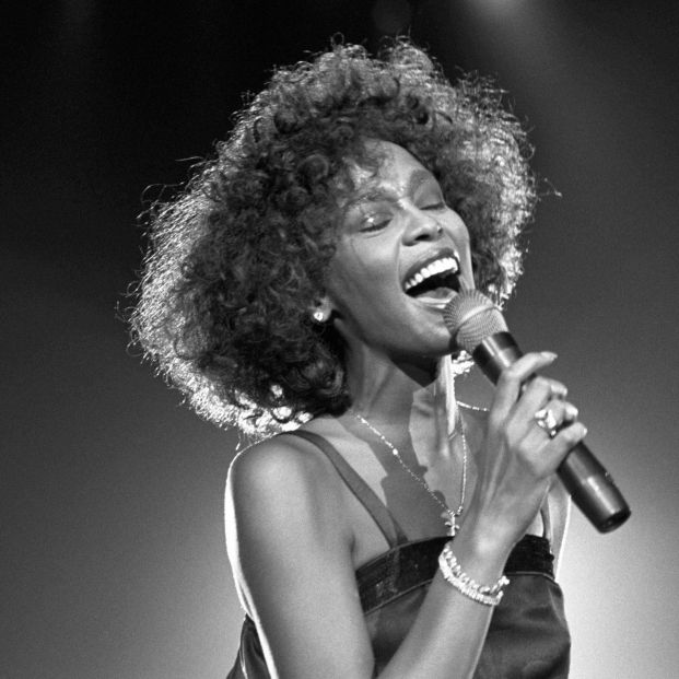 Ocho años sin Whitney Houston: la historia de sus canciones más destacadas
