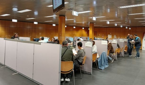 Alerta por el freno del empleo en la Administración, en puertas de la jubilación del 'baby boom'