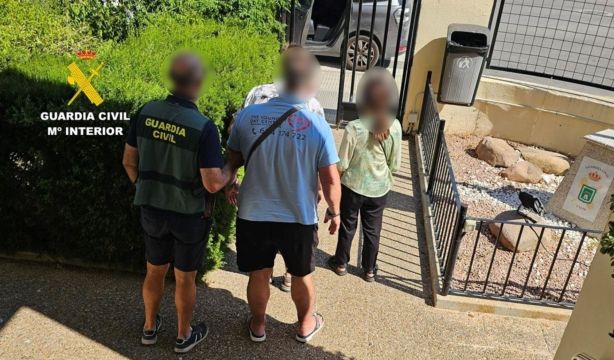 Tres detenidos acusados de aislar y manipular a una mujer de 91 años para conseguir su patrimonio (GC)