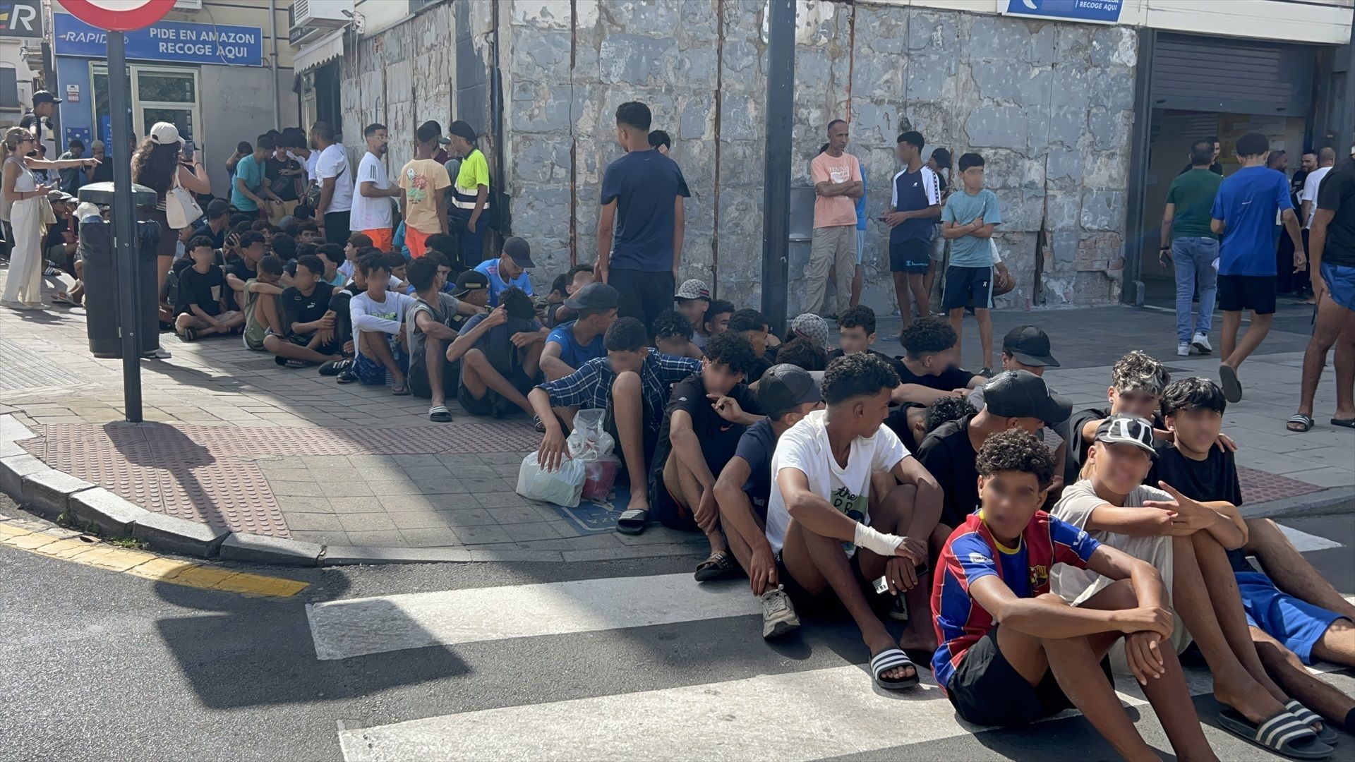 Médicos de Ceuta alertan de un "riesgo real de epidemia" tras la visita de Mónica García. Foto: EuropaPress Médicos de Ceuta alertan de un "riesgo real de epidemia" tras la visita de Mónica García. Foto: EuropaPress