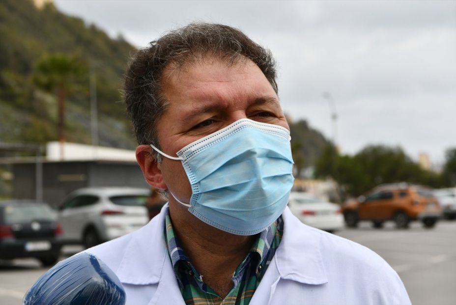 EuropaPress 3583114 presidente sindicato medico ceuta enrique roviralta ofrece declaraciones EuropaPress 3583114 presidente sindicato medico ceuta enrique roviralta ofrece declaraciones