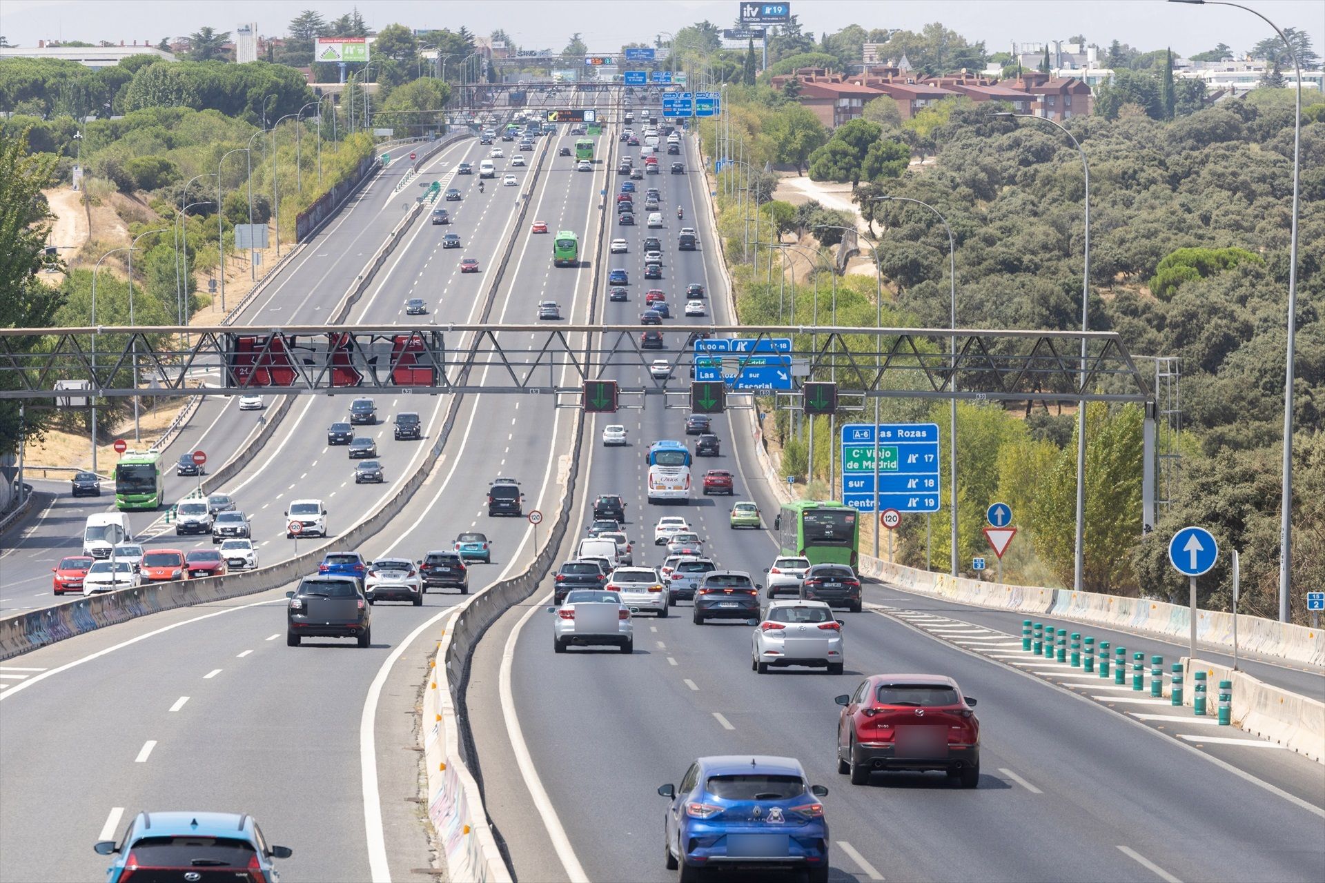 El parque móvil español envejece: la edad media de los coches sube a casi 15 años. Foto: EuropaPress El parque móvil español envejece: la edad media de los coches sube a casi 15 años. Foto: EuropaPress