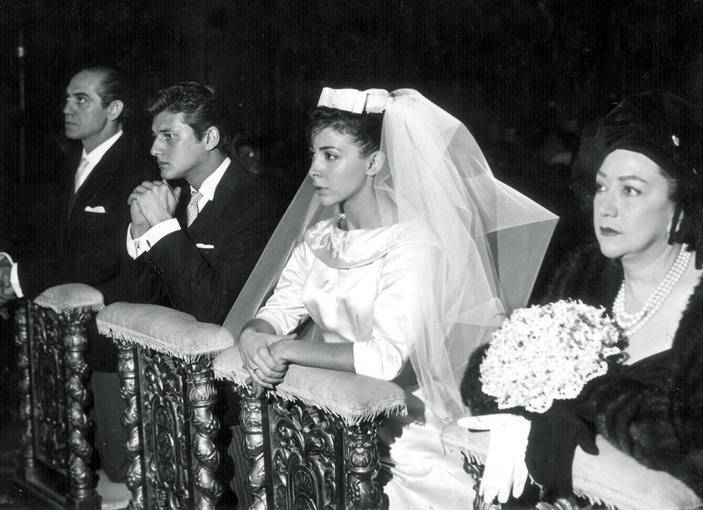 Boda de María Luisa Merlo y Carlos Larrañaga