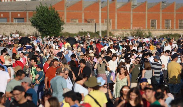 El eclipse disparó el gasto de los turistas extranjeros en las provincias con mejor visibilidad (Fuente: Europapress)