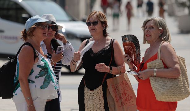 ¡Increíble! El Gobierno publica un informe sobre menopausia... ¡con datos de hombres! ¡Increíble! El Gobierno publica un informe sobre menopausia... ¡con datos de hombres!