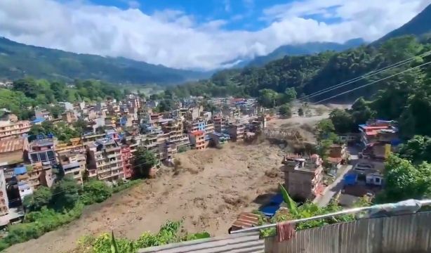 Riada mortal entre Nepal y el Tibet